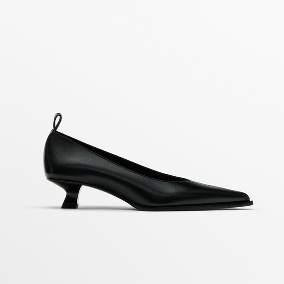NWT. Massimo Dutti Limited Edition Black Leather Heeled Shoes. Size 9. - Picture 1 of 8